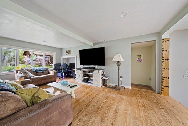 38 Popes Point Road, Carver, MA 02330