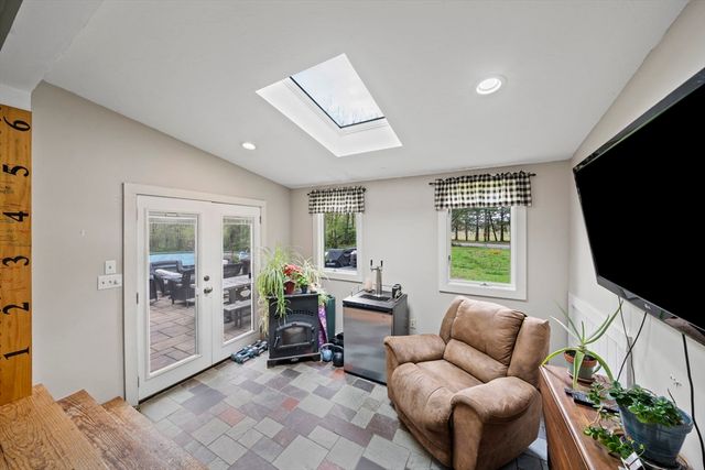 38 Popes Point Road, Carver, MA 02330