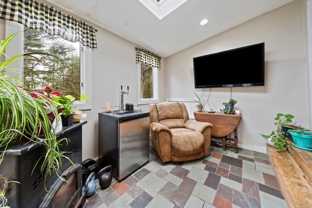 38 Popes Point Road, Carver, MA 02330