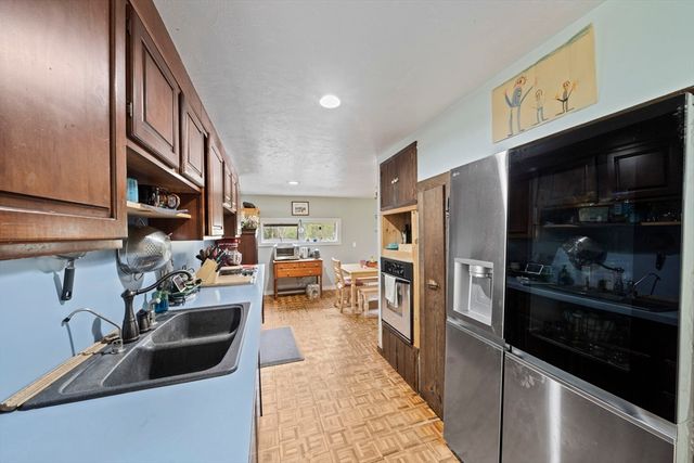 38 Popes Point Road, Carver, MA 02330