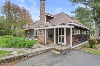 38 Popes Point Road, Carver, MA 02330