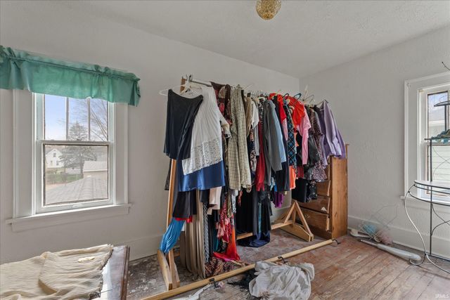 2018 Roger Street, South Bend, IN 46628