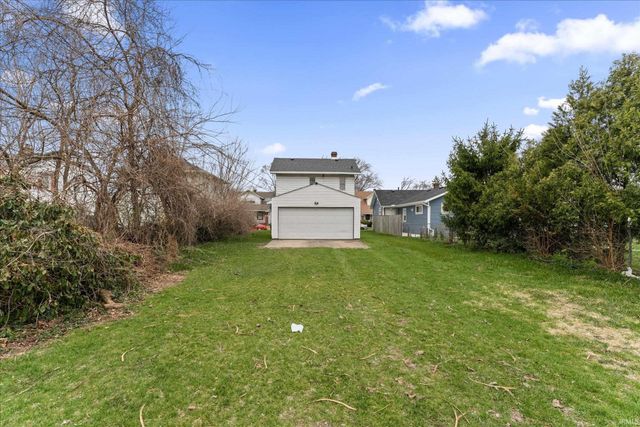 2018 Roger Street, South Bend, IN 46628