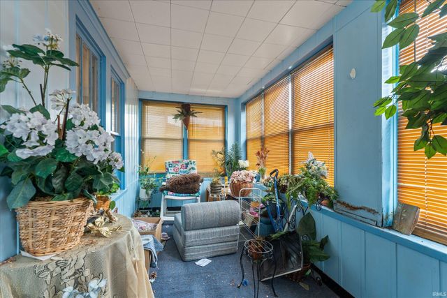 2018 Roger Street, South Bend, IN 46628