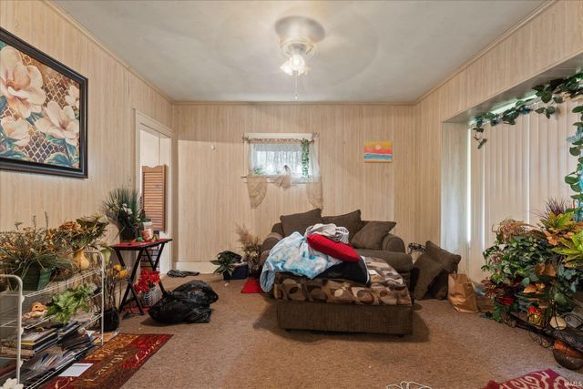 2018 Roger Street, South Bend, IN 46628