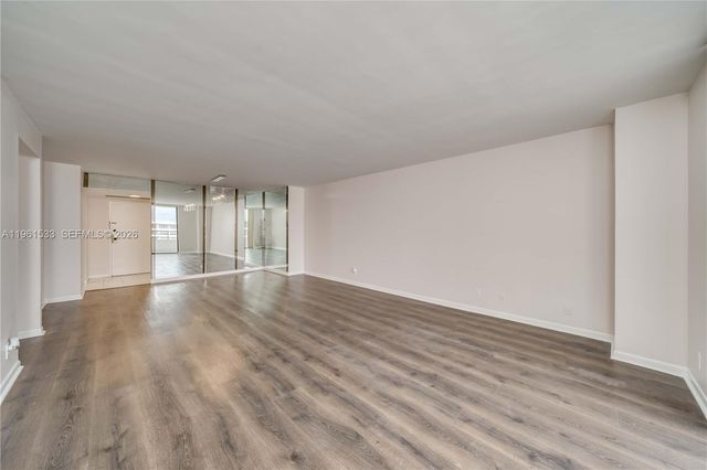 2500 Parkview Dr 2019, Hallandale Beach, FL 33009