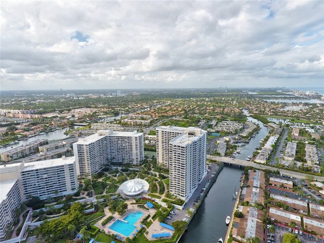 2500 Parkview Dr 2019, Hallandale Beach, FL 33009