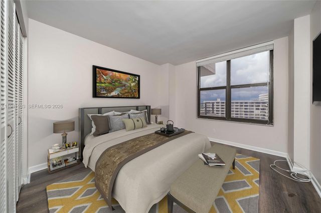 2500 Parkview Dr 2019, Hallandale Beach, FL 33009