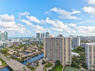 2500 Parkview Dr 2019, Hallandale Beach, FL 33009