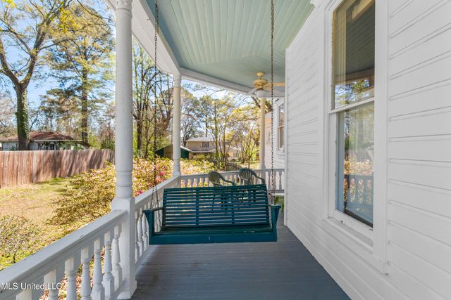 140 E Semmes Street, Canton, MS 39046