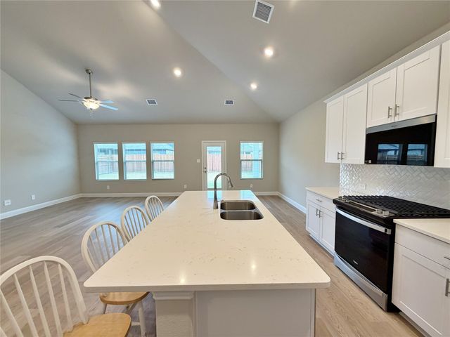 769 Poppy Lane, Lavon, TX 75166