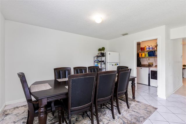 10 VILLAGE LANE, Palm Coast, FL 32164