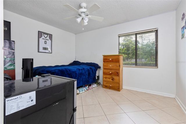 10 VILLAGE LANE, Palm Coast, FL 32164