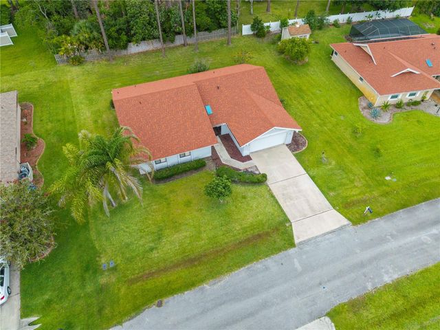 10 VILLAGE LANE, Palm Coast, FL 32164