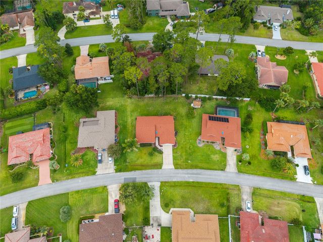 10 VILLAGE LANE, Palm Coast, FL 32164