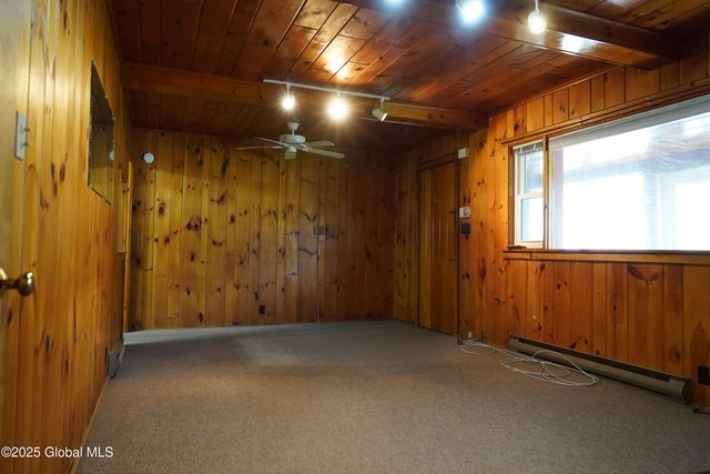 6222 Route 9N, Hadley, NY 12835