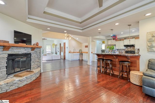 4417 State Park Road, Greenville, SC 29609