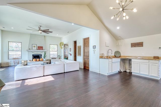 4417 State Park Road, Greenville, SC 29609