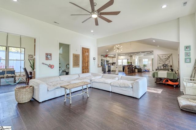 4417 State Park Road, Greenville, SC 29609