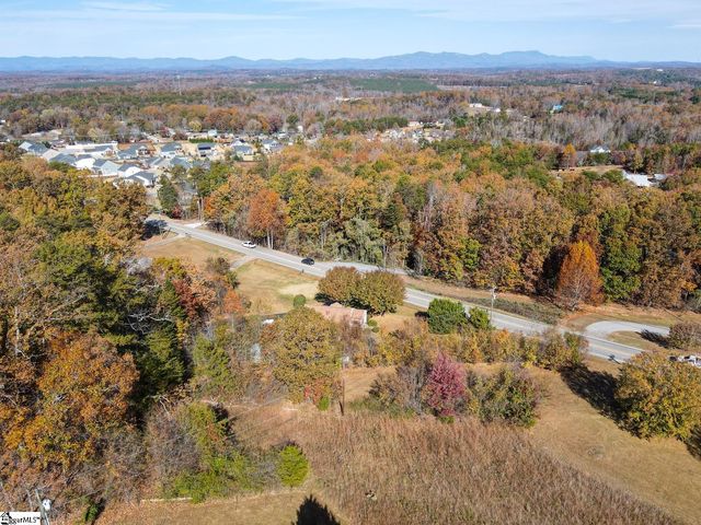 4417 State Park Road, Greenville, SC 29609