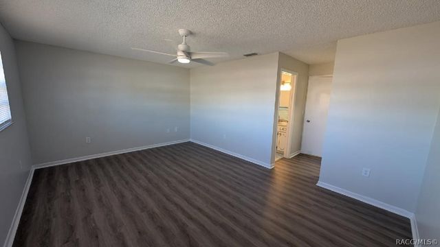 1234 NE 2nd Street, Crystal River, FL 34429