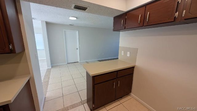 1234 NE 2nd Street, Crystal River, FL 34429