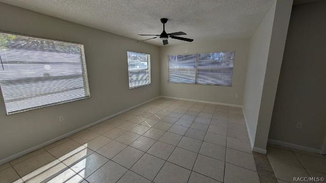 1234 NE 2nd Street, Crystal River, FL 34429