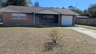 1234 NE 2nd Street, Crystal River, FL 34429