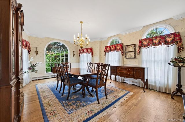 2 Garden Street, Garden City, NY 11530