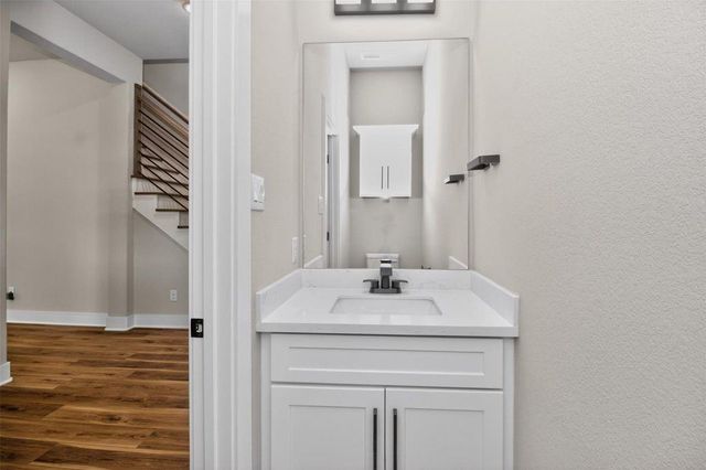 4217 Mallow Street B, Houston, TX 77051
