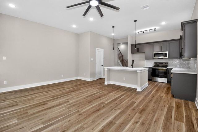 4217 Mallow Street B, Houston, TX 77051