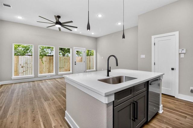 4217 Mallow Street B, Houston, TX 77051