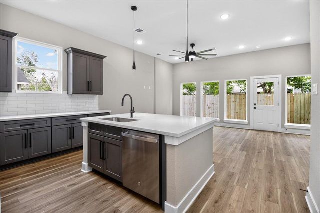 4217 Mallow Street B, Houston, TX 77051