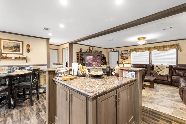 454 Geronimo, Quitman, TX 75783