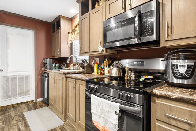 454 Geronimo, Quitman, TX 75783