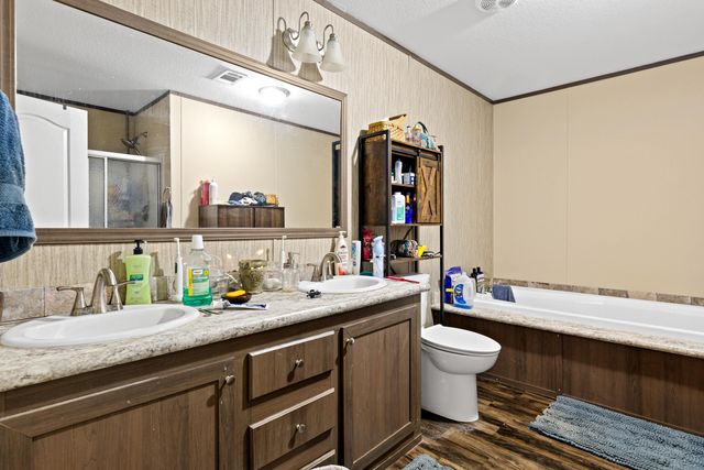 454 Geronimo, Quitman, TX 75783