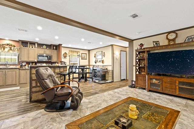 454 Geronimo, Quitman, TX 75783