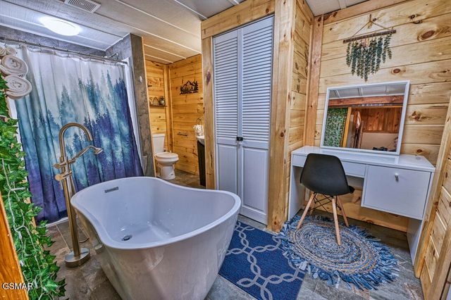 201 Tsali Way, Sevierville, TN 37876