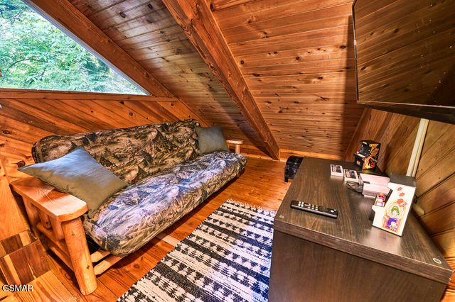 201 Tsali Way, Sevierville, TN 37876