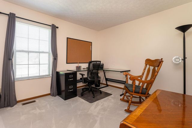 2334 Shelby Lane, Hilliard, OH 43026