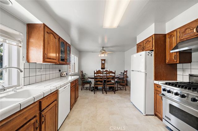 15022 Hunter Lane, Westminster, CA 92683