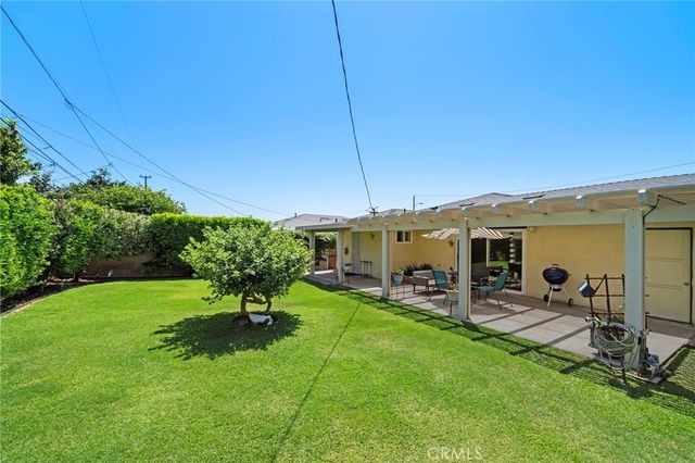15022 Hunter Lane, Westminster, CA 92683
