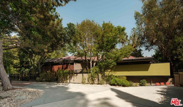 954 Hillside Terrace, Pasadena, CA 91105