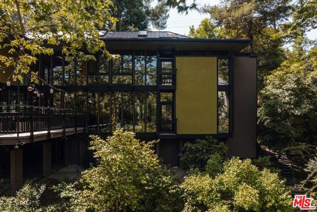 954 Hillside Terrace, Pasadena, CA 91105