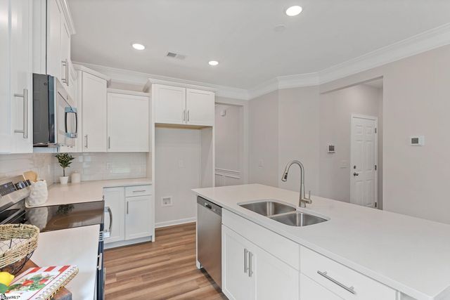 201 Spartina Court, Spartanburg, SC 29307