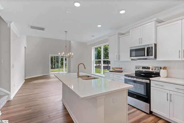 201 Spartina Court, Spartanburg, SC 29307