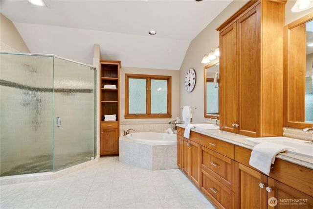19745 NE 127th Place, Woodinville, WA 98077