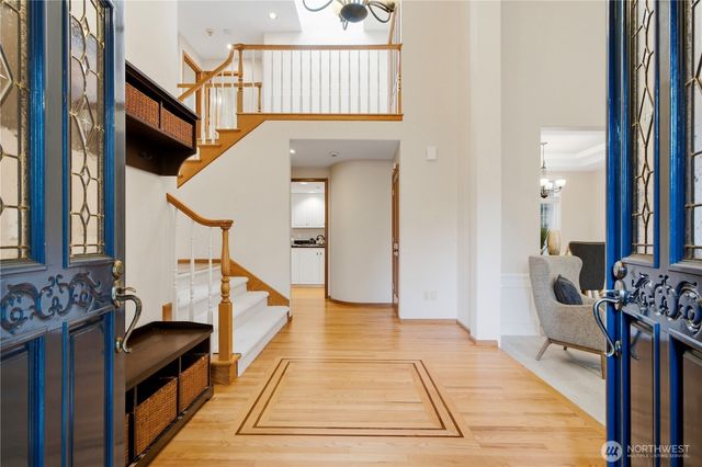 19745 NE 127th Place, Woodinville, WA 98077