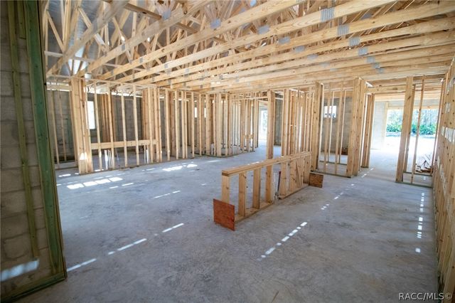 5724 N Durango Terrace, Beverly Hills, FL 34465