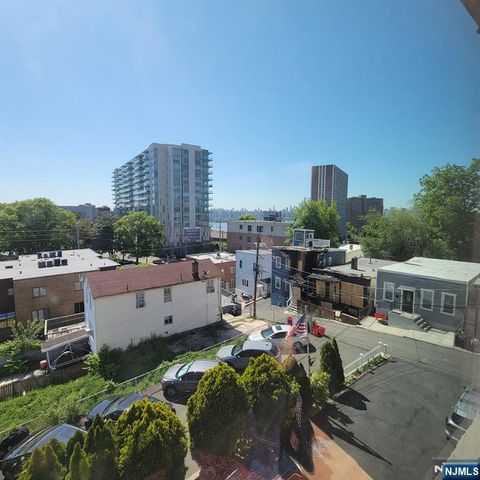 314 Palisade Avenue B4, Cliffside Park, NJ 07010